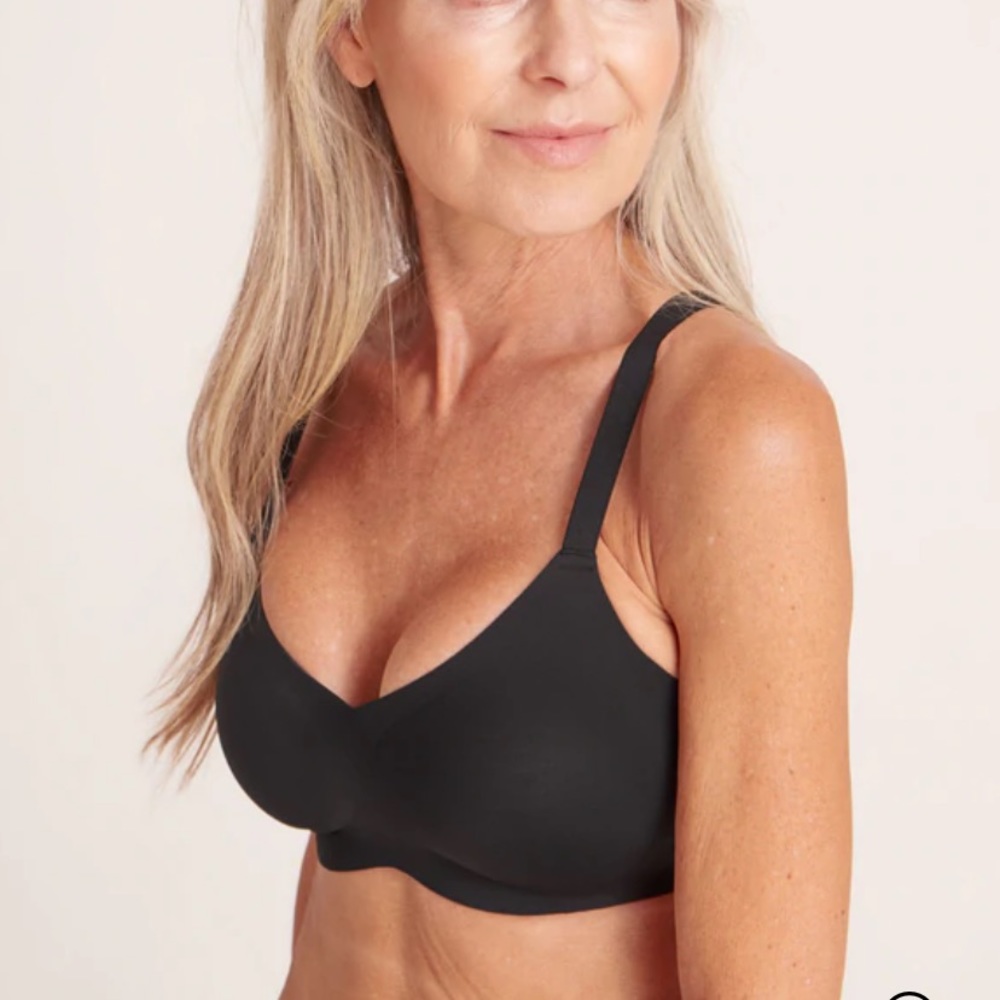 KNIX Padded V Thin Strap Bra, size 6